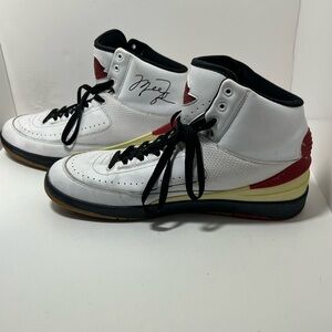 Jordan 2  Size 11  Men’s. No Box DJ4375-101 Chicago Bulls Colors White/Red/Black